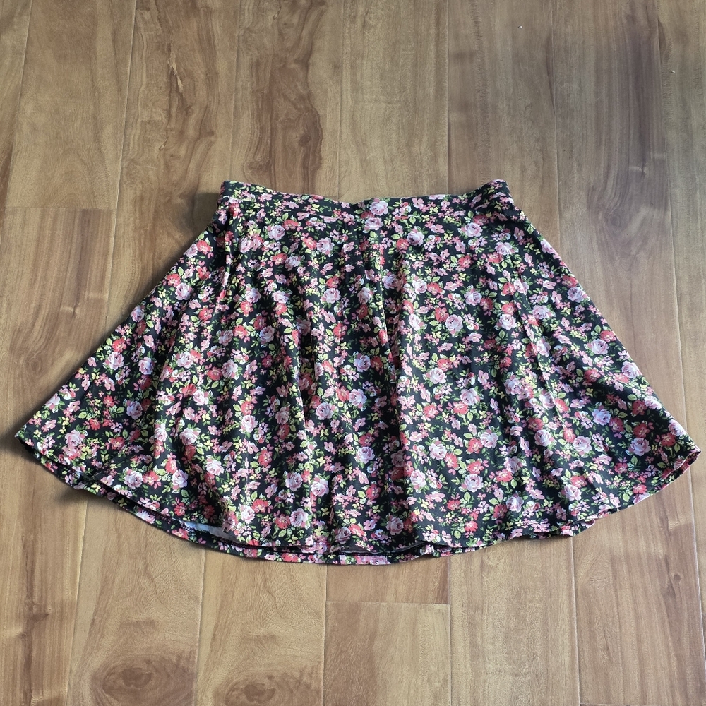 Forever 21 Floral Skater Skirt